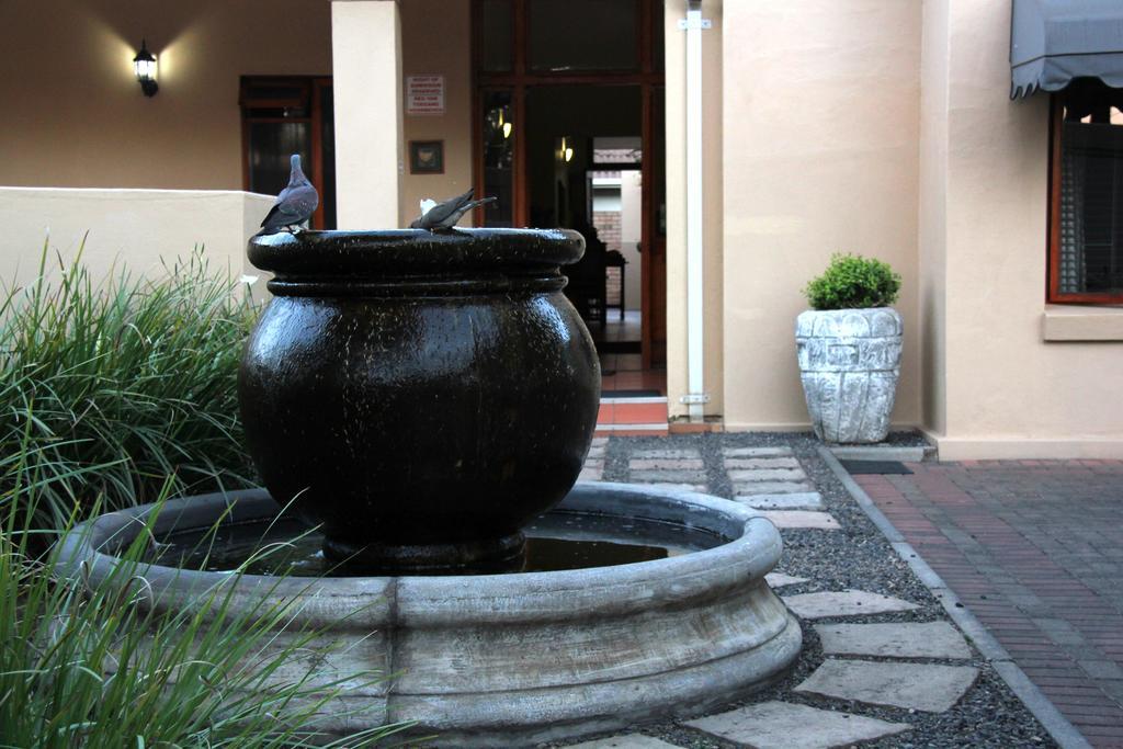 Del Roza Guest House Middelburg  Exterior photo